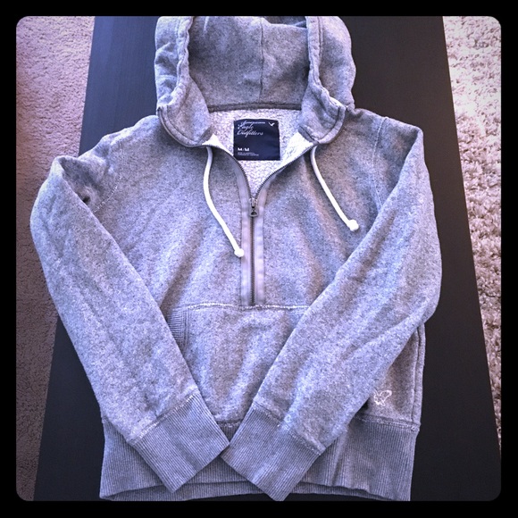 American Eagle Outfitters Tops - American Eagle gray half zip hoodie